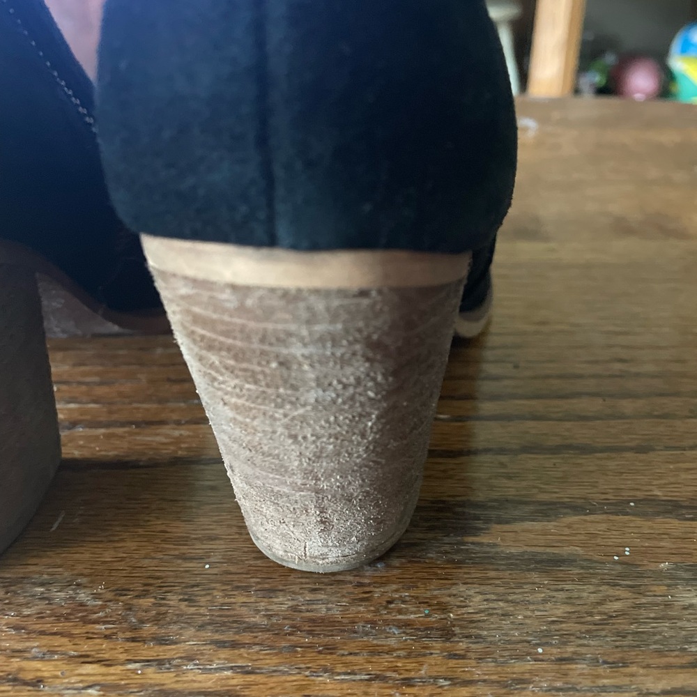 Susina Boots Womens 8.5 Ankle Booties Heels Black Leather Suede Side Zip Classic - Picture 8 of 9